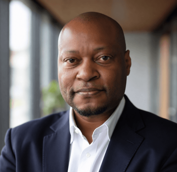 Darius, Co-founder